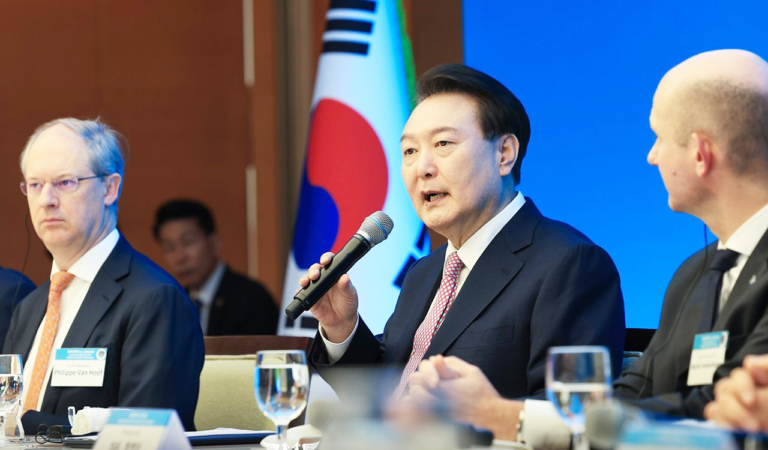 Corée du Sud: Le président a assisté à un culte protestant près de Séoul